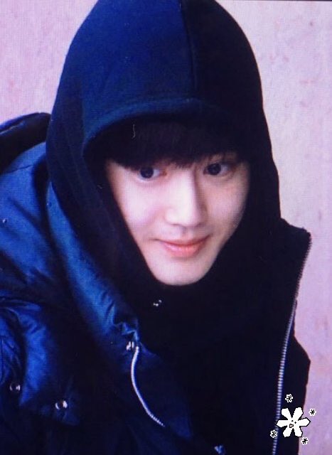 Tokay_KJS's tweet photo. #SUHO : "ทำไมฮุนช้าจัง"
#JacksonWang : "ไม่เป็นไรนะครับ อยู่กับผมนะ ป่ะ เข้าข้างในกัน เดินดีๆนะครับ"
🐰: "อืม" #jackho #เพราะซูโฮมีคนเดียว 😌 https://t.co/MW30ukahFB