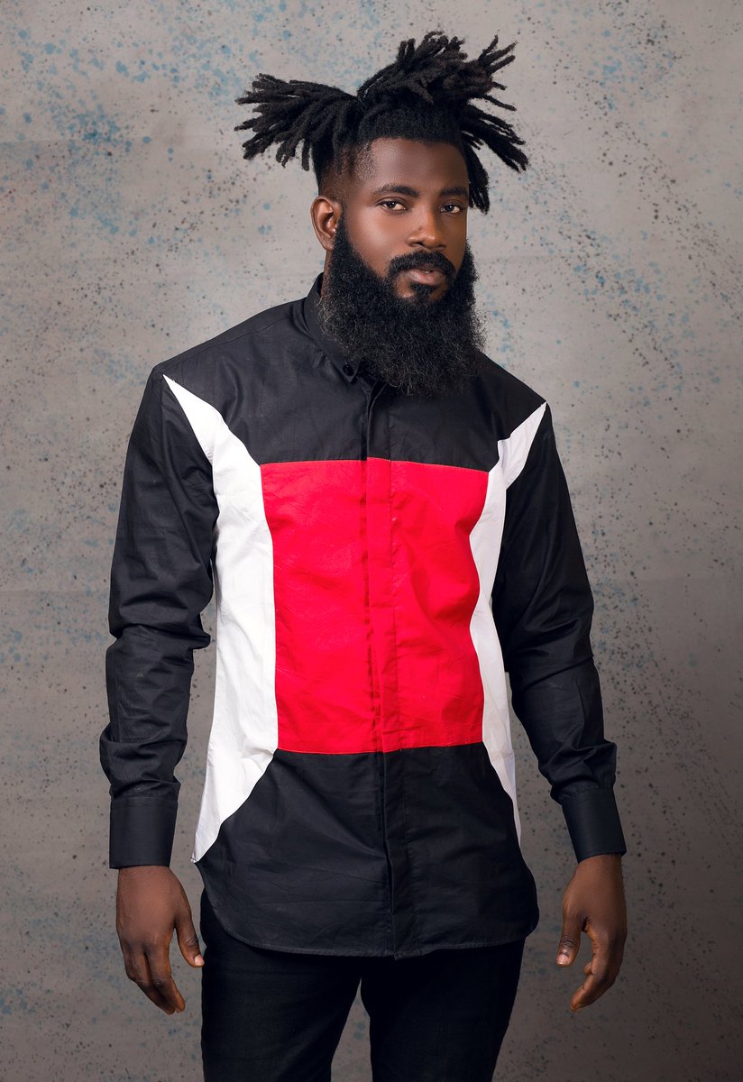 IAmMrMeks's tweet photo. I'm Emeka Uduma, a fashion designer and I just unveiled a shirt series called TRINITY.

Kindly HELP me RT 👇👇as my client might be on your TL https://t.co/OGpBaqDBcm