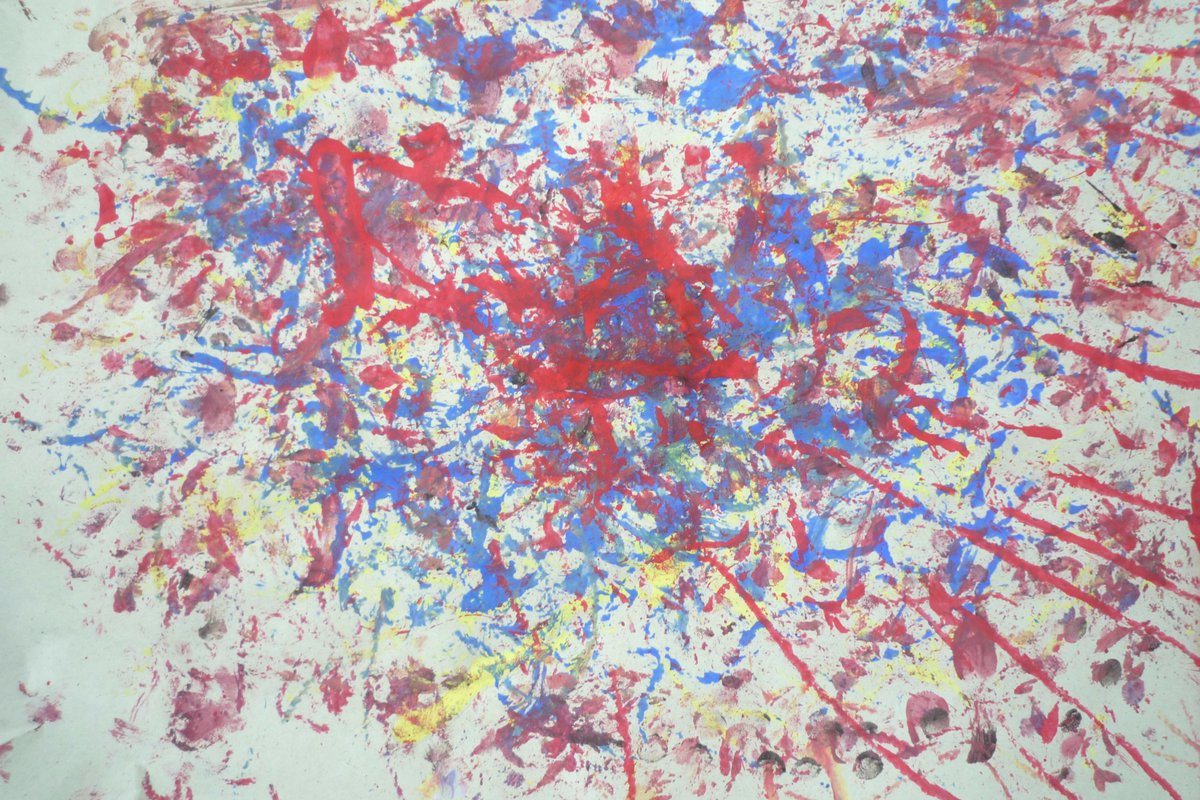 BCADyear4's tweet photo. #Y4Mara learning about #jacksonpollock 's style and practising drip painting @BCADartdept #BCAD_creativity @BCADprep #KS2Art https://t.co/Fid6kxV4Rm