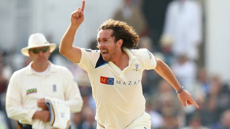 A true professional is retiring at the end of the season. They just don't make them like this anymore... we salute you <a href="/RyanSidebottom/">Ryan Sidebottom 🏏</a> 🏆