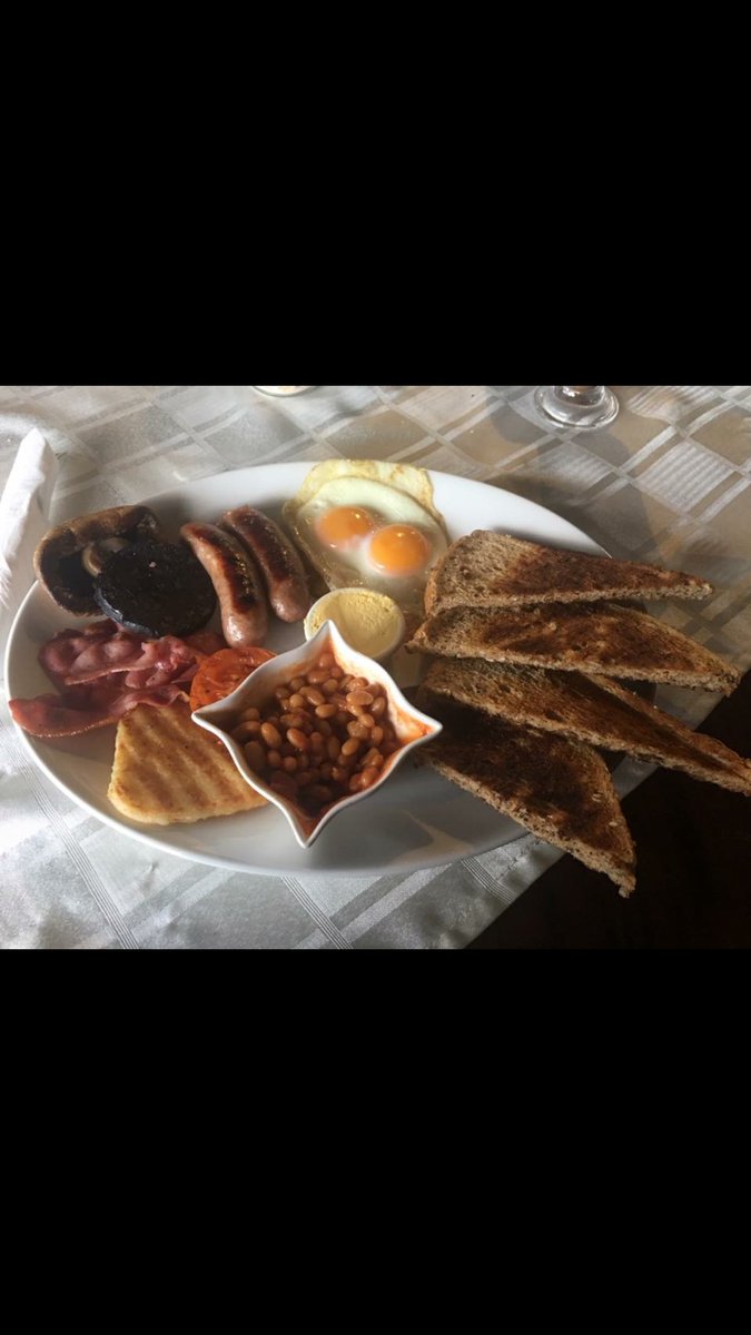Breakfast anyone. Can you manage it! #breakfast #poshnosh <a href="/What2doUK/">What2doUK</a> what2douk <a href="/KCWHairdesign/">Fake it hair& beauty</a> KCW Hair-design #food