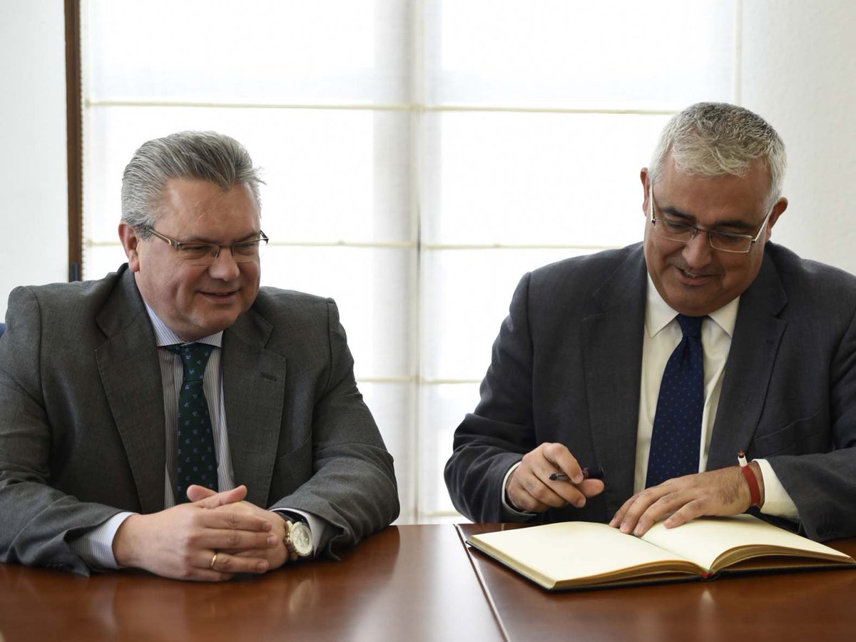 Ayuntamiento Puente Genil tweet media