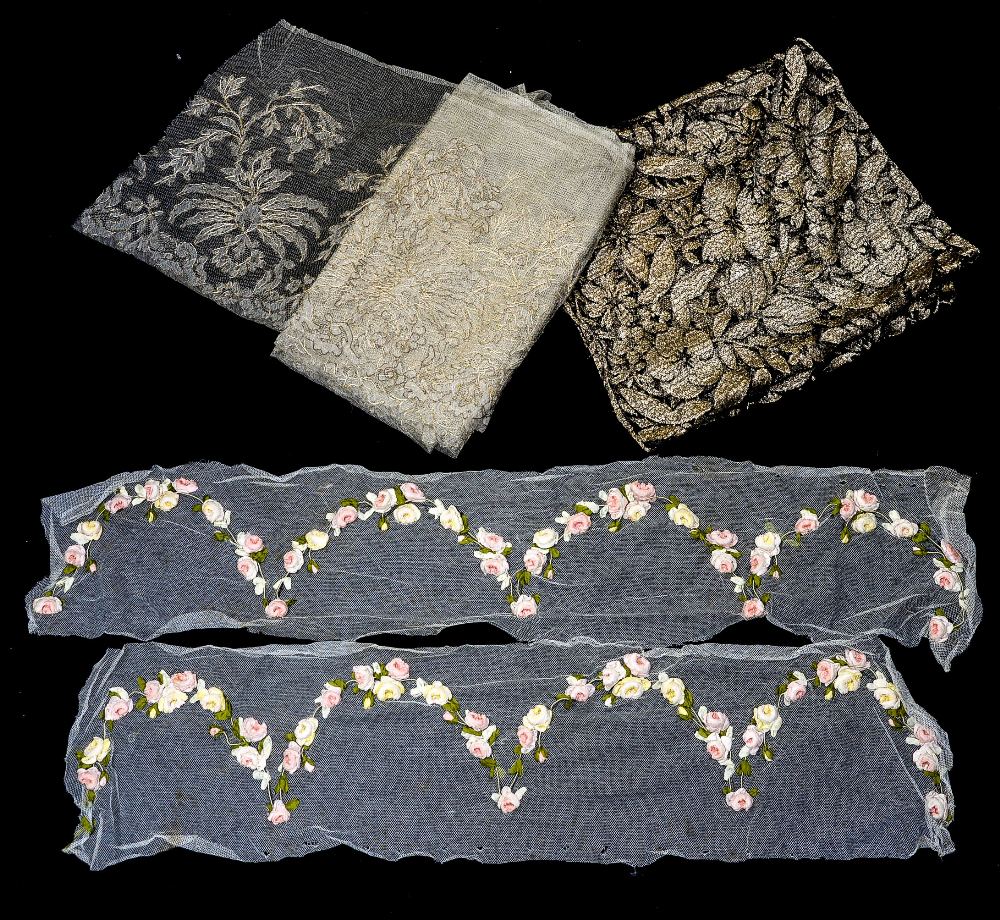 HansonsTextiles's tweet photo. A collection of #Victorian and #Edwardian embroidered tulle SOLD for £180! #theydontmakeclotheslikethisanymore #takeusbackintime https://t.co/YQKIJfzyvA