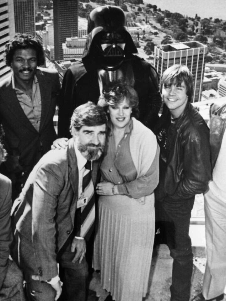 Short guy in a cap (Bombad_General) Twitter