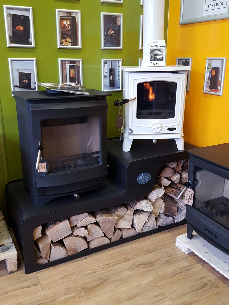 Henley Stoves on Display <a href="/Stovesworldltd/">EcoStoves2022</a> <a href="/henleystoves/">Henleystoves</a>