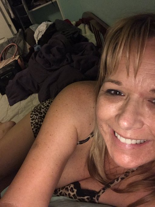 Sleepless night!  Don't ya just hate that https://t.co/bOmQw0kFP8<a href="/tag/newprofilepic"class="tags"><span>#newprofilepic</span></a>