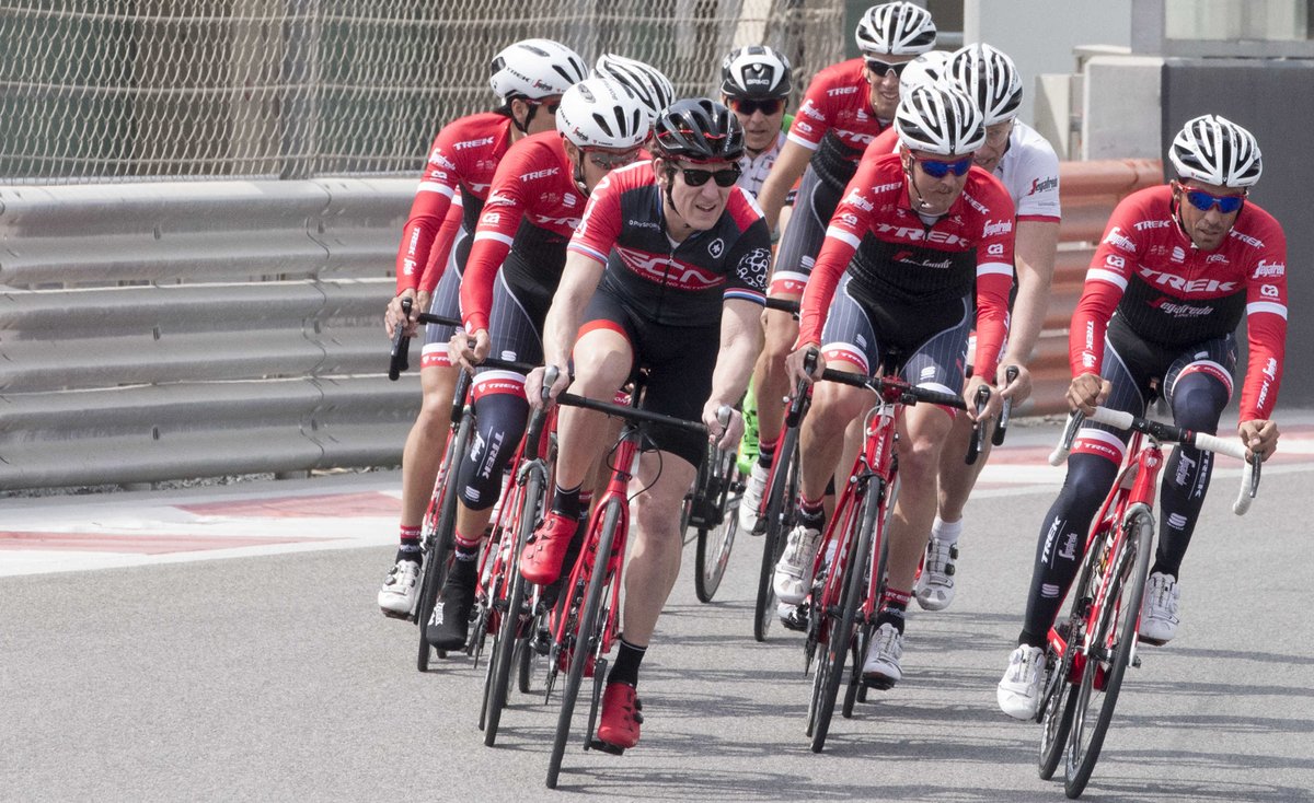 . <a href="/RealStephens/">Matt Stephens</a> is with <a href="/albertocontador/">Alberto Contador</a> let us know your questions for Matt to "Ask Alberto" 
thanks to <a href="/ClaudioPeri/">Claudio Peri</a> for the photo.