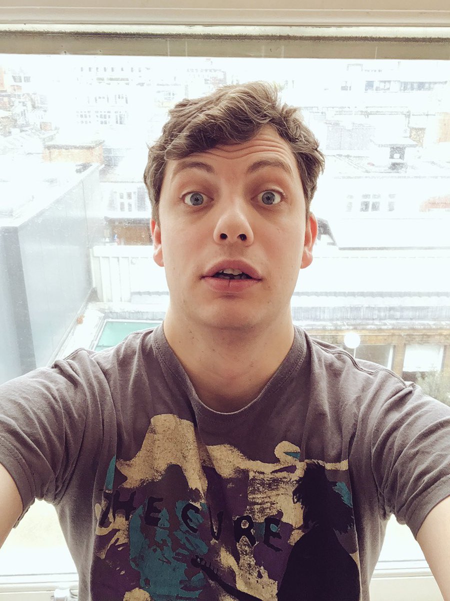 adyxrjpv's tweet photo. #WearItForWarChild https://t.co/Y47rdNonzH