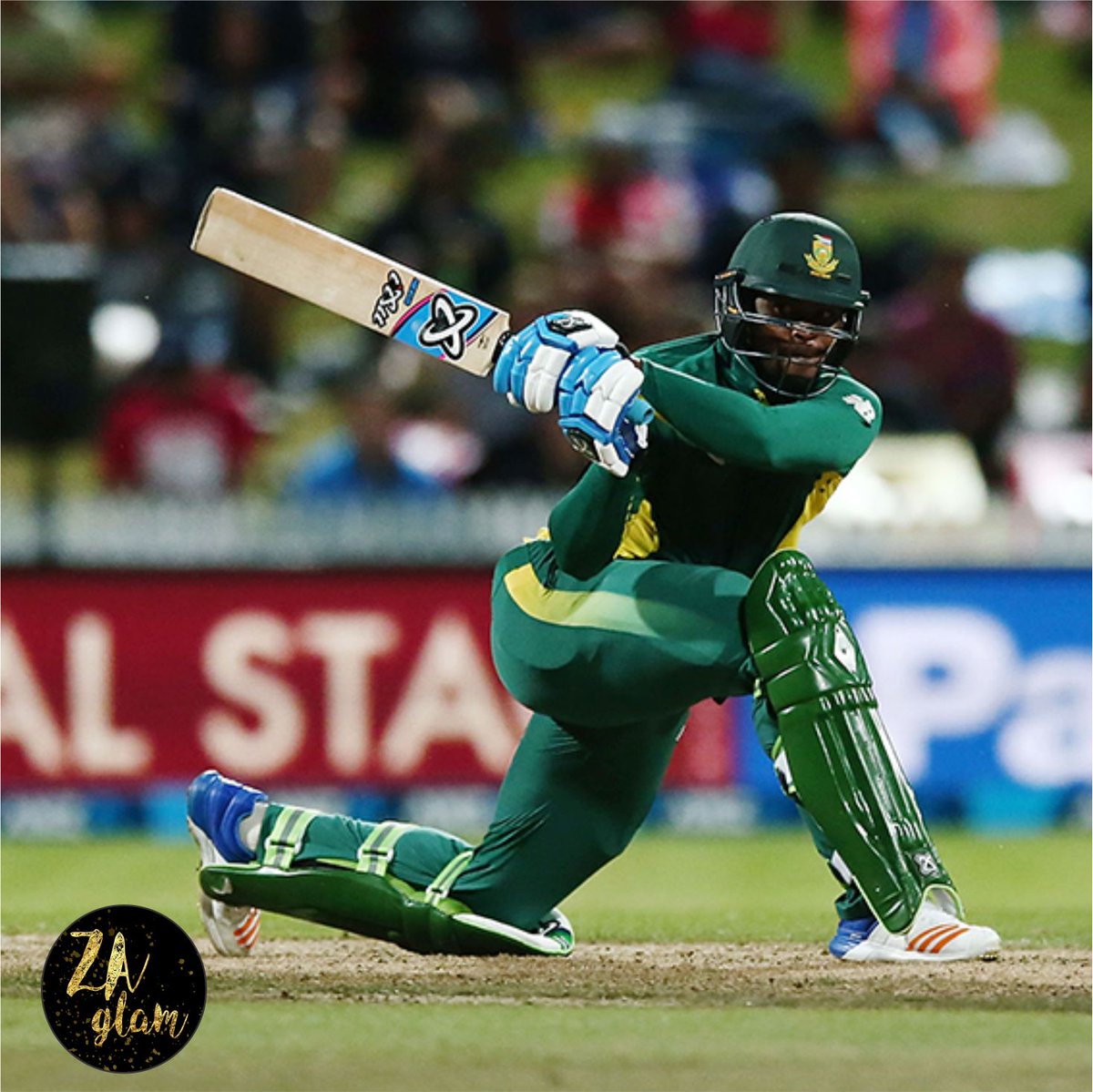 Cricketer Andile Phehlukwayo follow him @andilelucky19  #proteas #ZAglam #cricket #sport #sportsman #SA #proudlySA #Homegrown #supersport