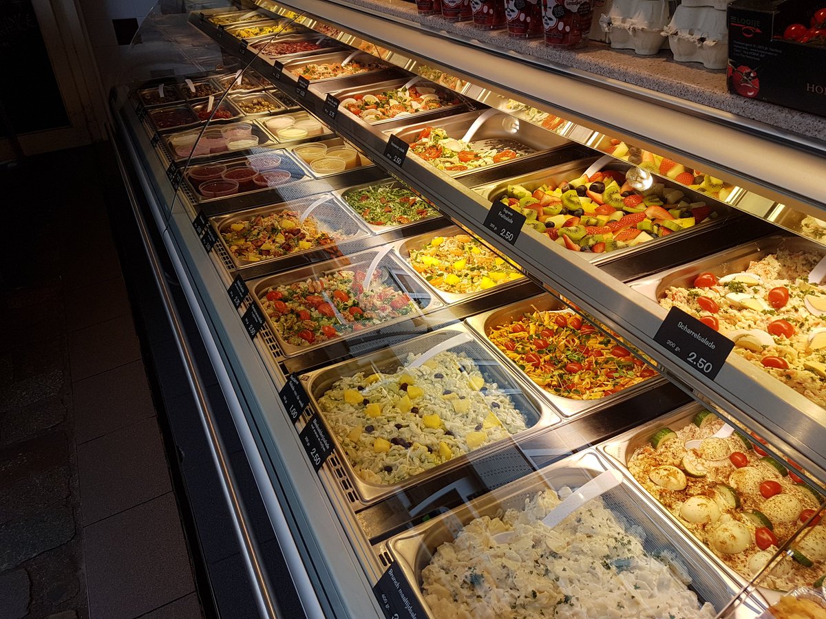 DeQdetail's tweet photo. #makkelijkemaaltijd#rauwkostsalades#desserttoetjes https://t.co/UXfMd9LBex
