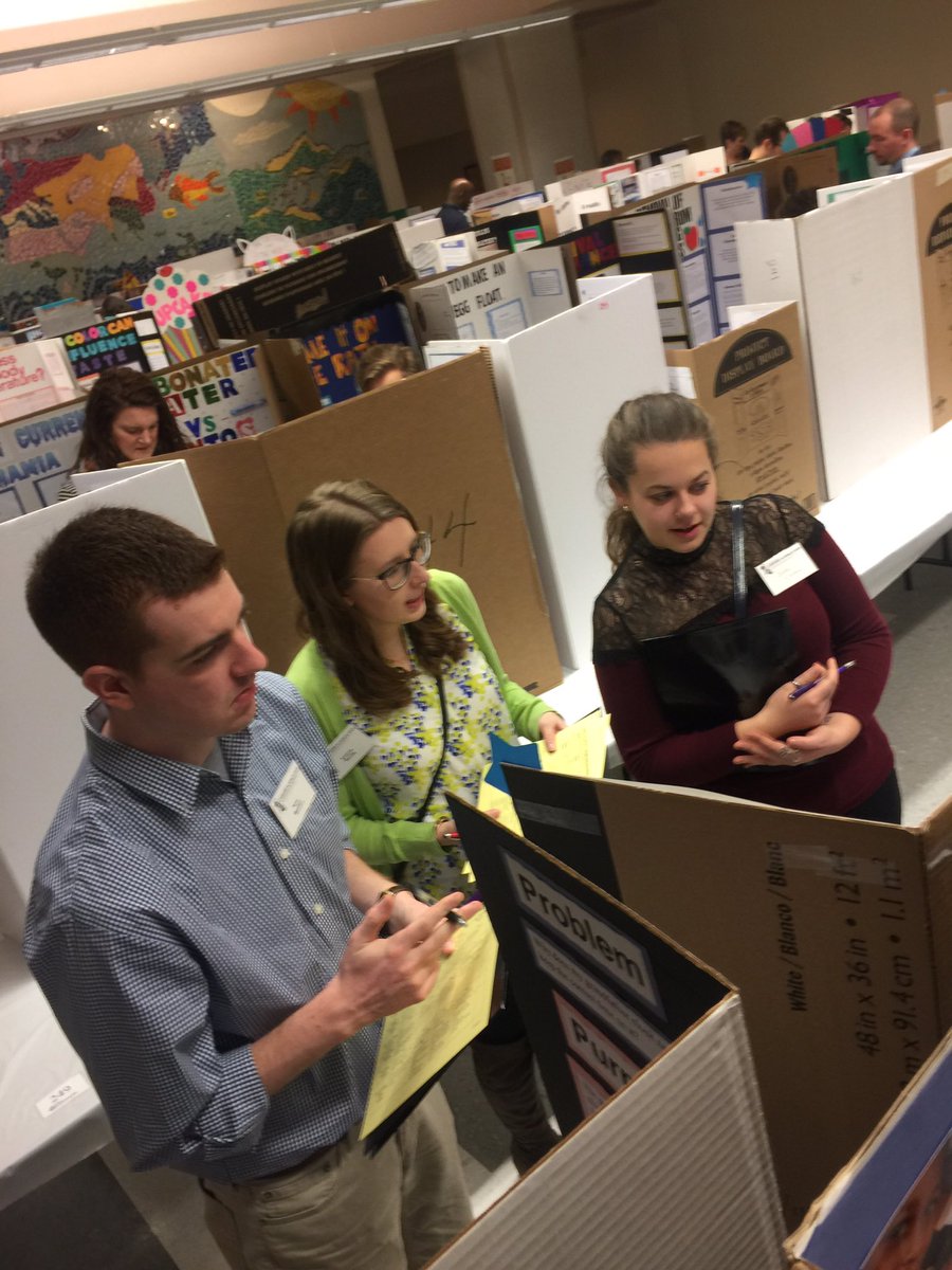 WuestLab's tweet photo. Caught mid discussion! But we're working hard on judging the middle school science projects! #carversciencefair #outreach https://t.co/gLivNV2Ipk