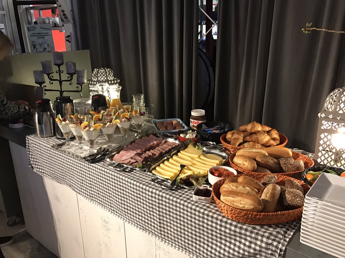 BNI_Dageraad's tweet photo. Vanmorgen feest! Ons eerste ontbijt bij #Kasserie Ock was alles wat wij ervan verwacht hadden! Jolanthe, bedankt voor de goede zorgen! https://t.co/yyEceYMiEK