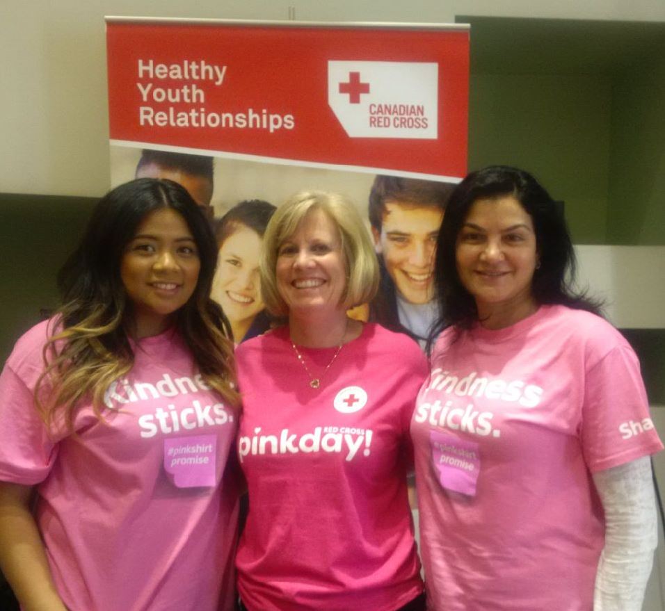 nan_kov's tweet photo. Great partnership @redcrosscanada @ShawInfo  It's #PinkDay #PinkDayON  Shaw &amp; Red Cross working together to end bullying #PinkShirtPromise https://t.co/louDYDb866