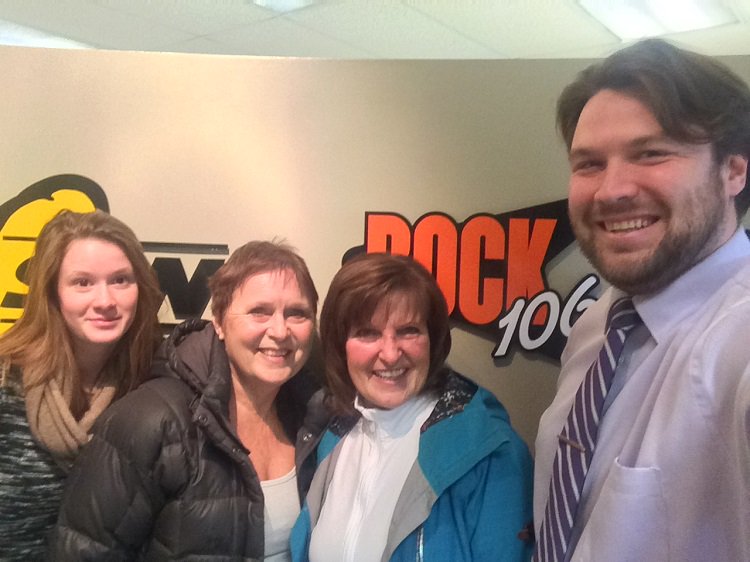 Country 106.1 tweet media