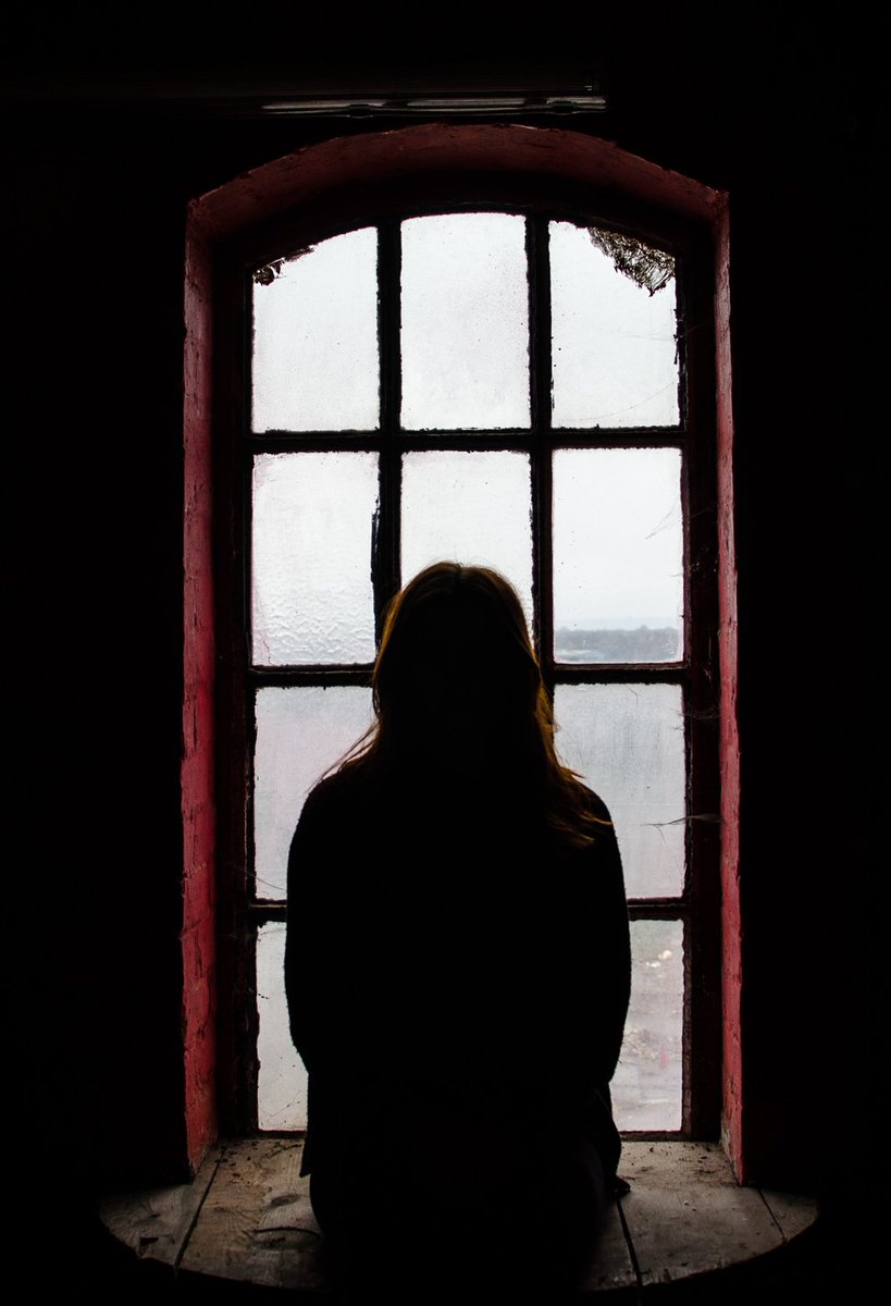 runahmusic's tweet photo. This Silence.... First steps behind the scene.
#ukmusic #behindthescenes #firststeps #magick #doyoulikemagic #manchester #womeninmusic https://t.co/AFiHCN7w5V