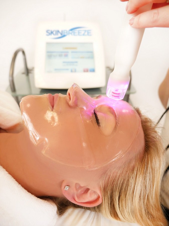 Skinbreeze_Orb's tweet photo. Come &amp; see #SKINBREEZE @pro_beauty this weekend. Find us on Stand P5 for demonstrations &amp; the opportunity to chat with our skincare experts! https://t.co/QZOqRLKyba