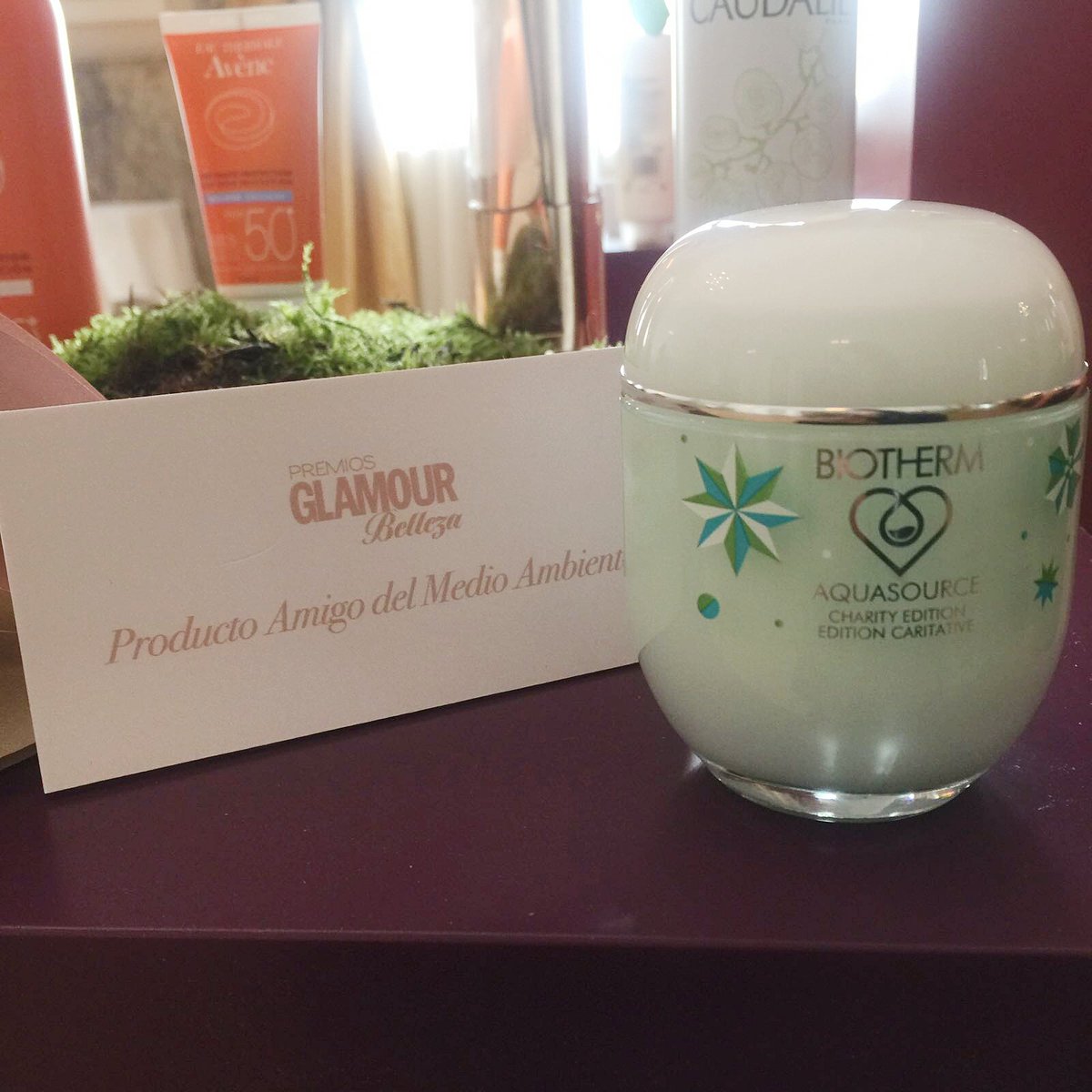 Biotherm_es tweet media