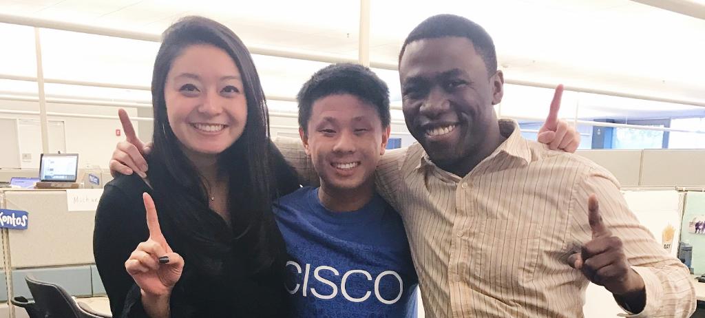 WeAreCisco's tweet image. Happy First #Ciscoversary to these Cisconians! 🙌🎉