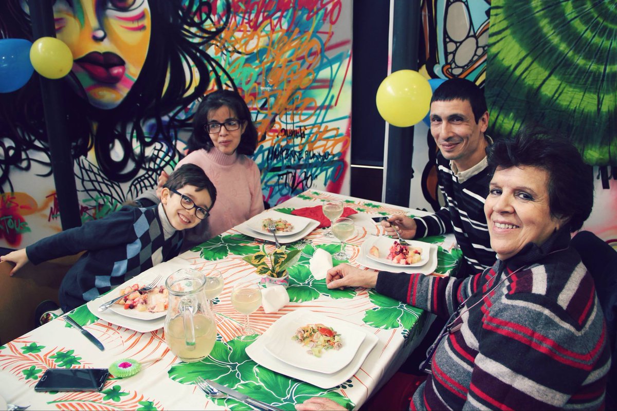 Découvrez les photos du REPAS DES VOEUX 2017 sur notre page Facebook APF Hauts de Seine : facebook.com/pg/apf.dd92/ph…