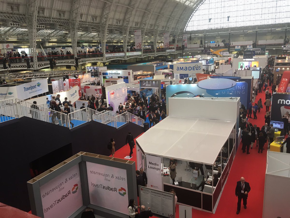 metaplanner's tweet photo. Having an amazing time in London! #btshow #TTEShow https://t.co/wBtrzm5en1