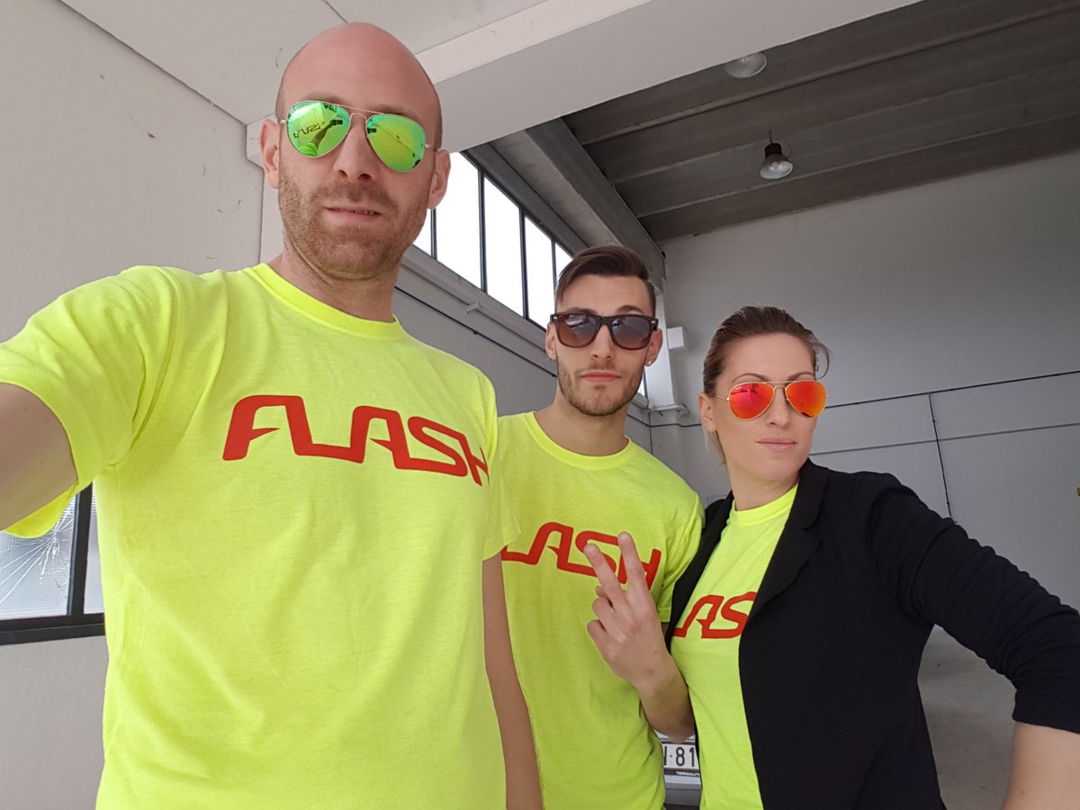 carrflash's tweet image. FLASH TEAM