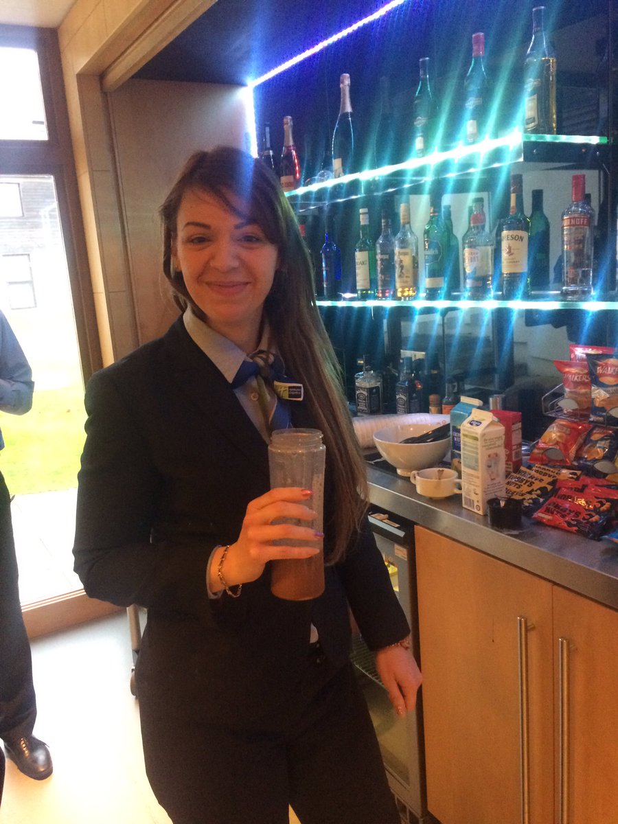 HIEXEpsom's tweet photo. #Mindfulness having afternoon smoothie as a pick me up rather than a cappuccino #rbhfeb https://t.co/Z4AMDJyVEb