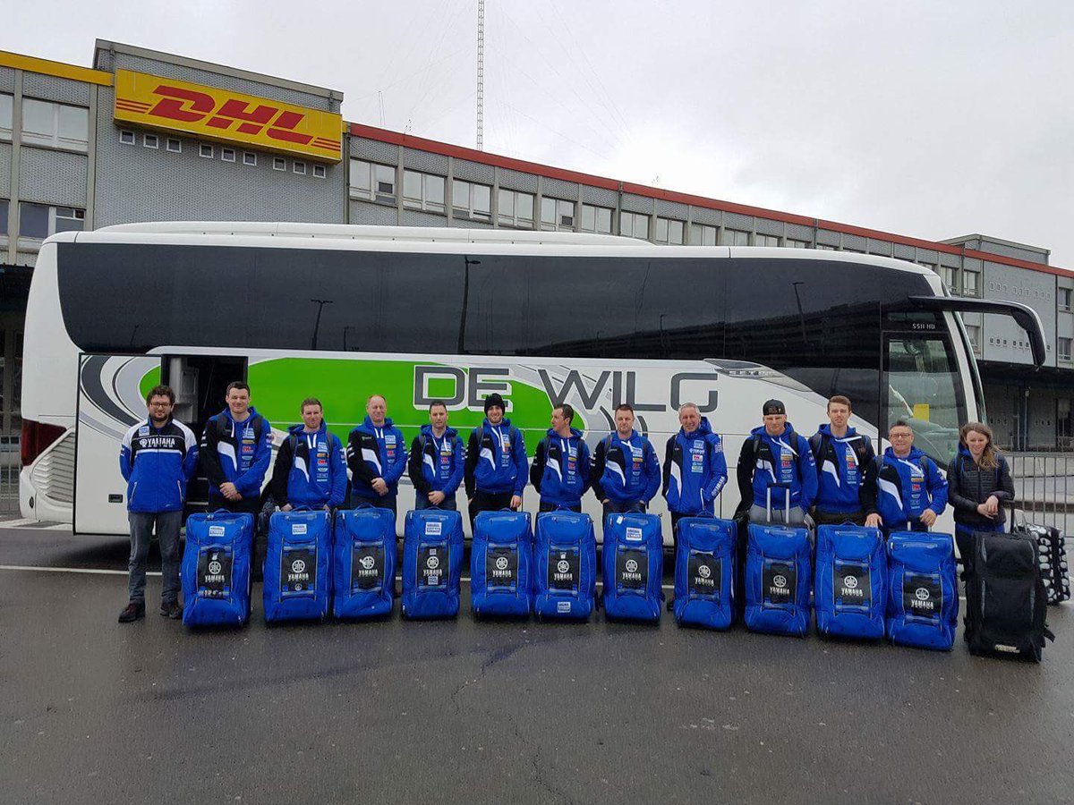 Lots of #mxgp folks leaving from <a href="/BrusselsAirport/">Brussels Airport</a> today! <a href="/KemeaYamaha/">Monster Energy Yamaha Factory MX2</a> arrived in <a href="/premierleague/">Premier League</a> style👌