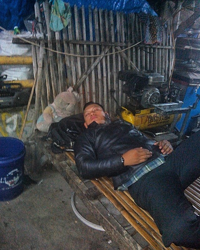 sangra_king's tweet photo. Lelah istrht dlu disini https://t.co/A3A6OIBnHv