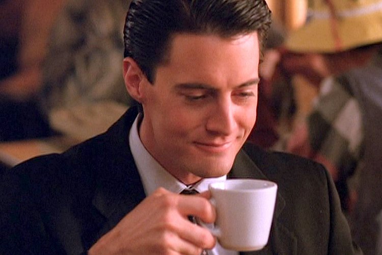 Happy Birthday to Kyle MacLachlan. 