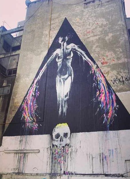 Banksy_TShirts's tweet photo. This is awesome! by #Vexta in #MexicoCity. #Angel #Feathers #Skull #Graffiti #StreetArt https://t.co/0twl4oKsUk