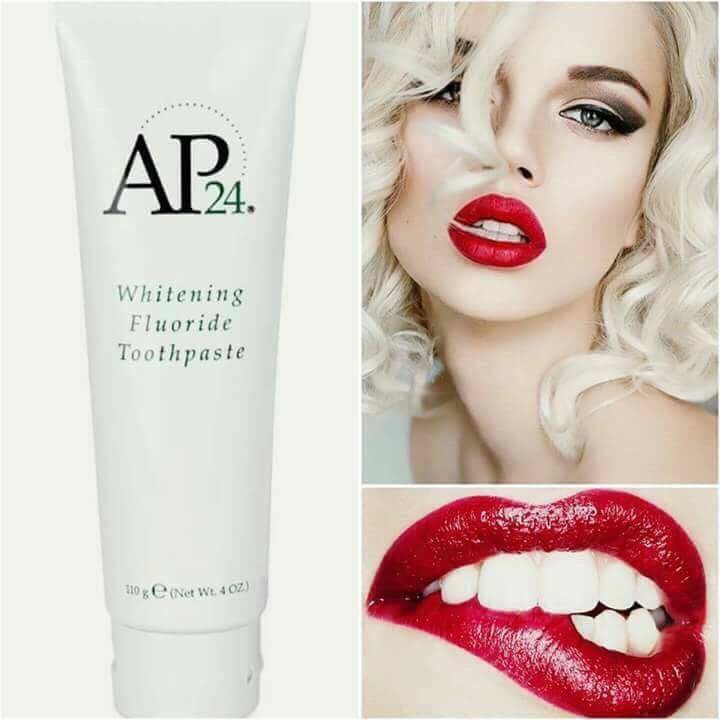 shellsecretsVIP's tweet image. THE ultimate #teethwhitening #toothpaste ✨ results seen in less than a week! #perfectsmile #whiterteeth #getyourstoday #peroxidefree