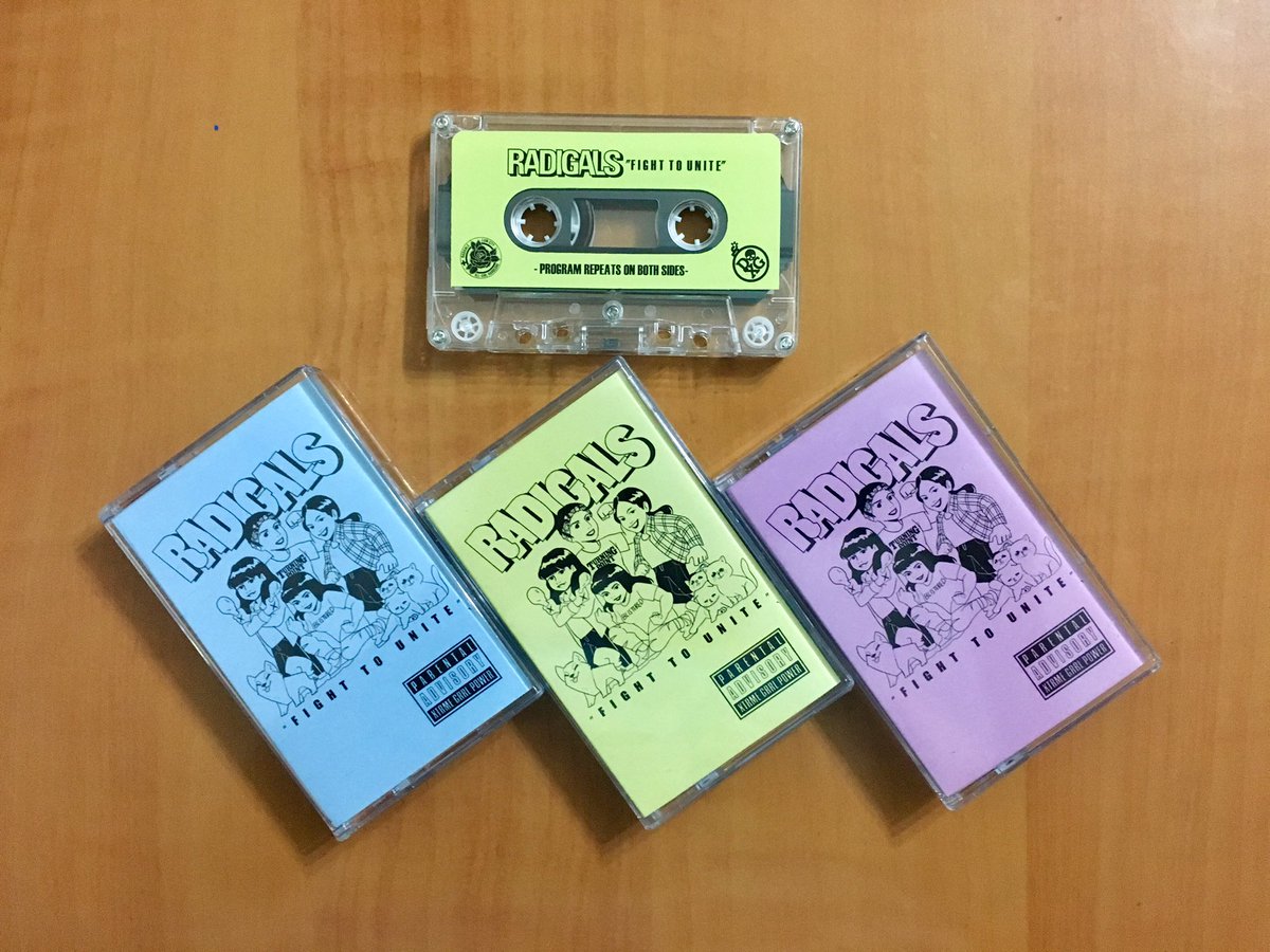 These looks pretty dope...😍
<a href="/Radigalshc/">Radigals</a> - fight to unite ep, on cassette
ltd to 150, split evenly between 3 different colored covers.