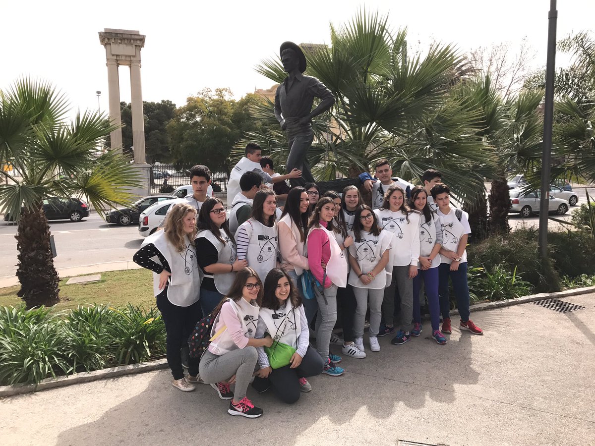 CDPStaMAngeles's tweet photo. #gymkanacool17 El colegio de Nuestra Señora de Lourdes, de Coín, en la prueba del 'Pescaito' https://t.co/MsanF1iDj5