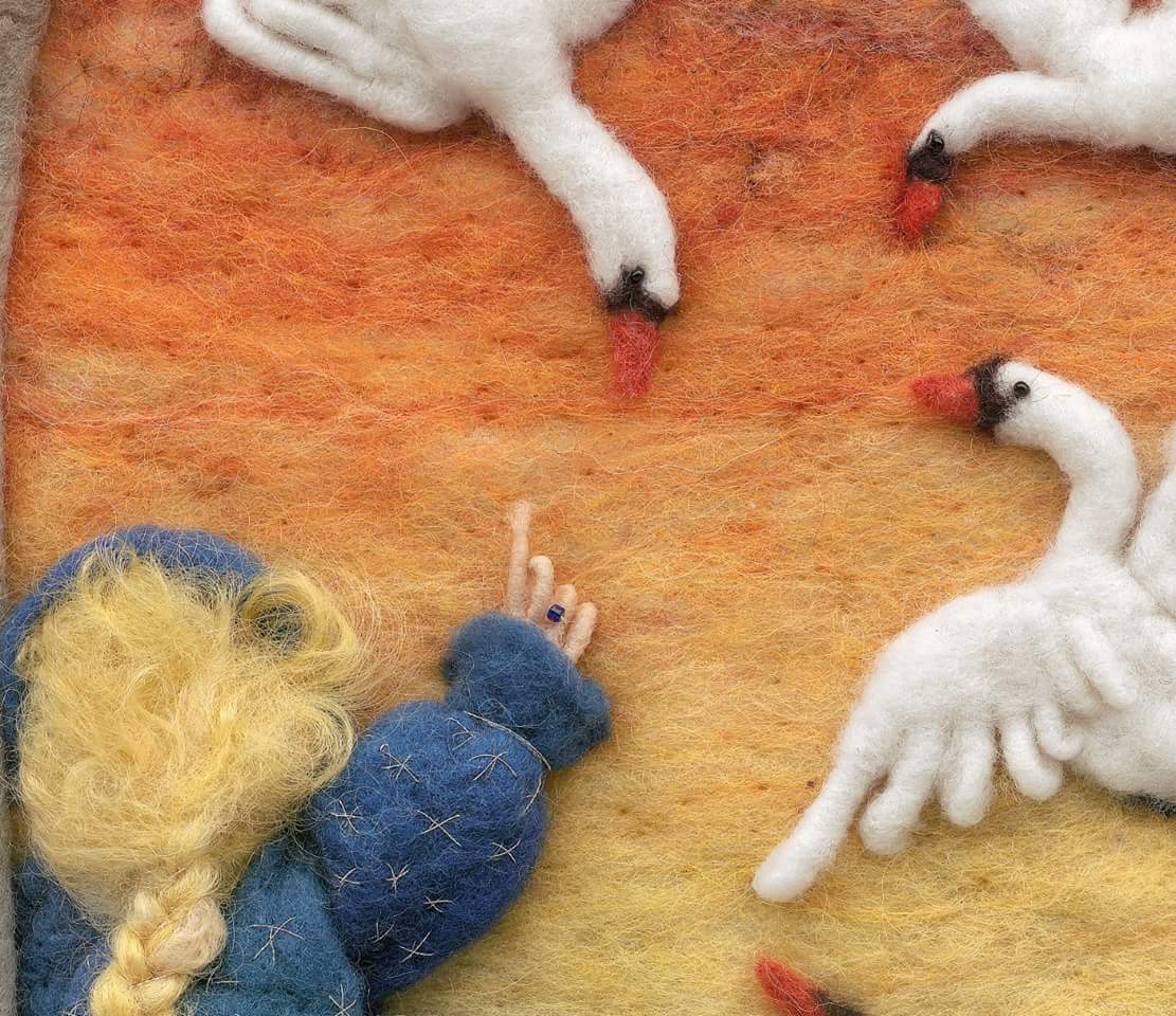 thecopperhse's tweet photo. Detail from a scan we made using our #crusescanner of felt-work by Suzie Sullivan of Derryaun Crafts. https://t.co/fQmvnUT8GI https://t.co/r45edcsgr8