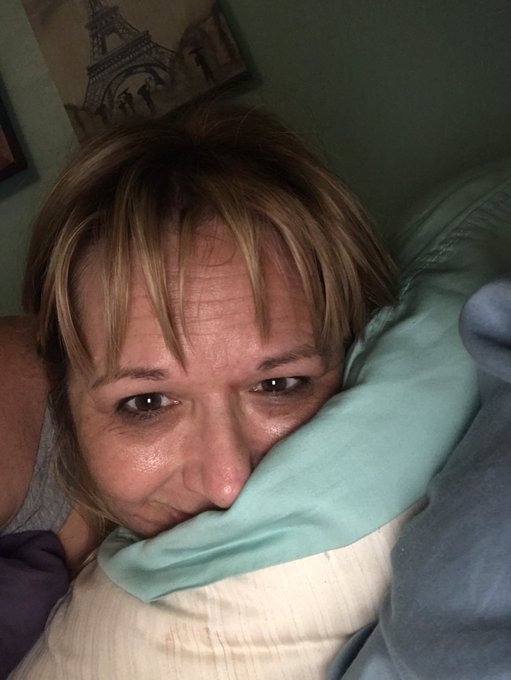 Still awake...who has pet peeves about the opposite sex?  Tell me abot them! https://t.co/jYT6ncwD9J