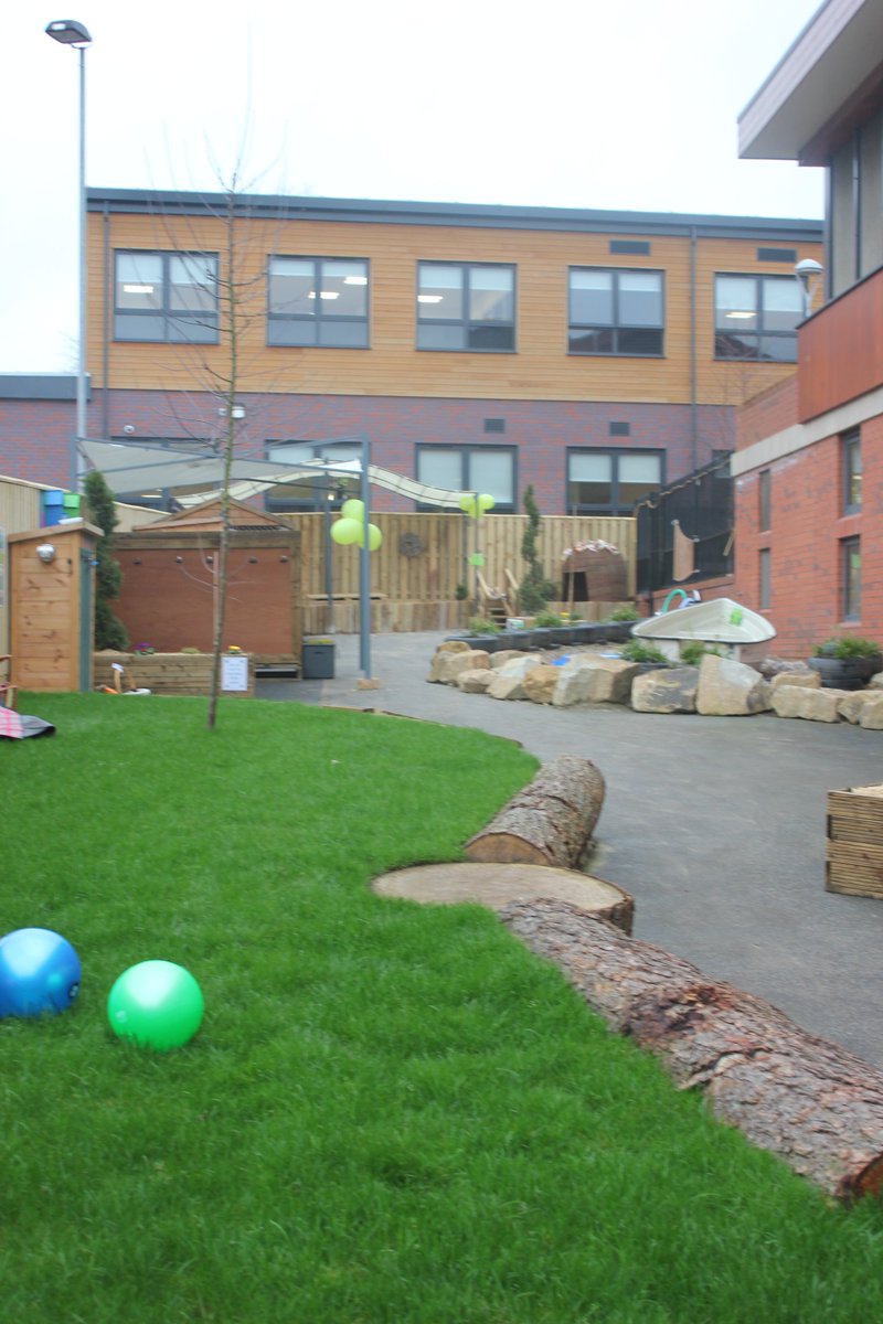 bbccleeds's tweet photo. Say hello to our brand new 3-4s #garden! Take a look at the pics here: https://t.co/VtuYlqBC3h #forestfrogs @NDNAtalk @KermitTheFrog https://t.co/qgIM2iNiOn