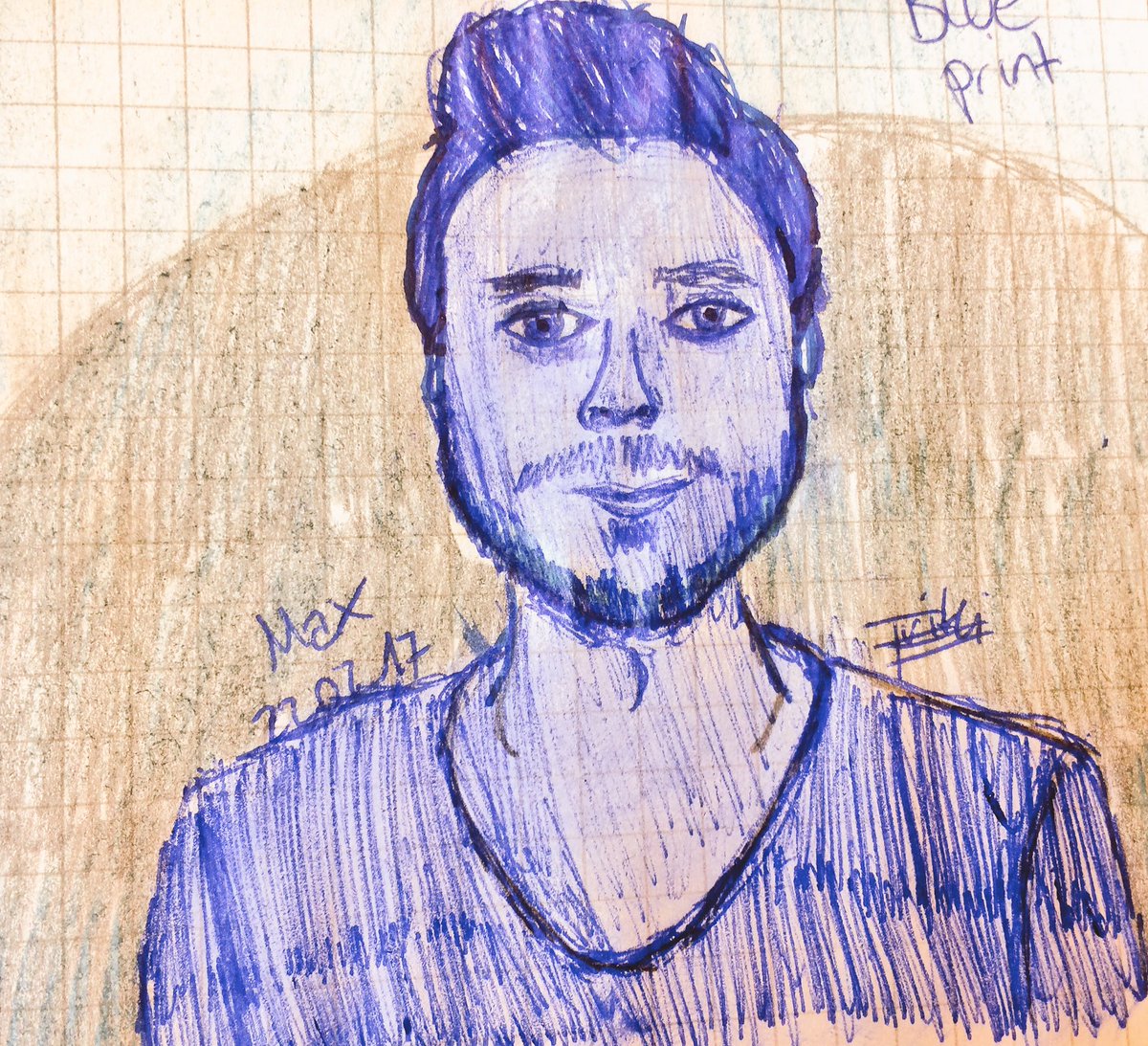 CheckFritzi's tweet photo. Hab in der Schule Max von @das_lumpenpack mit Kuli gekritzelt^^
#HeIsBlue #Kritzelei
#SteilGehTag #SteilGehArt https://t.co/lObYFlQv4T
