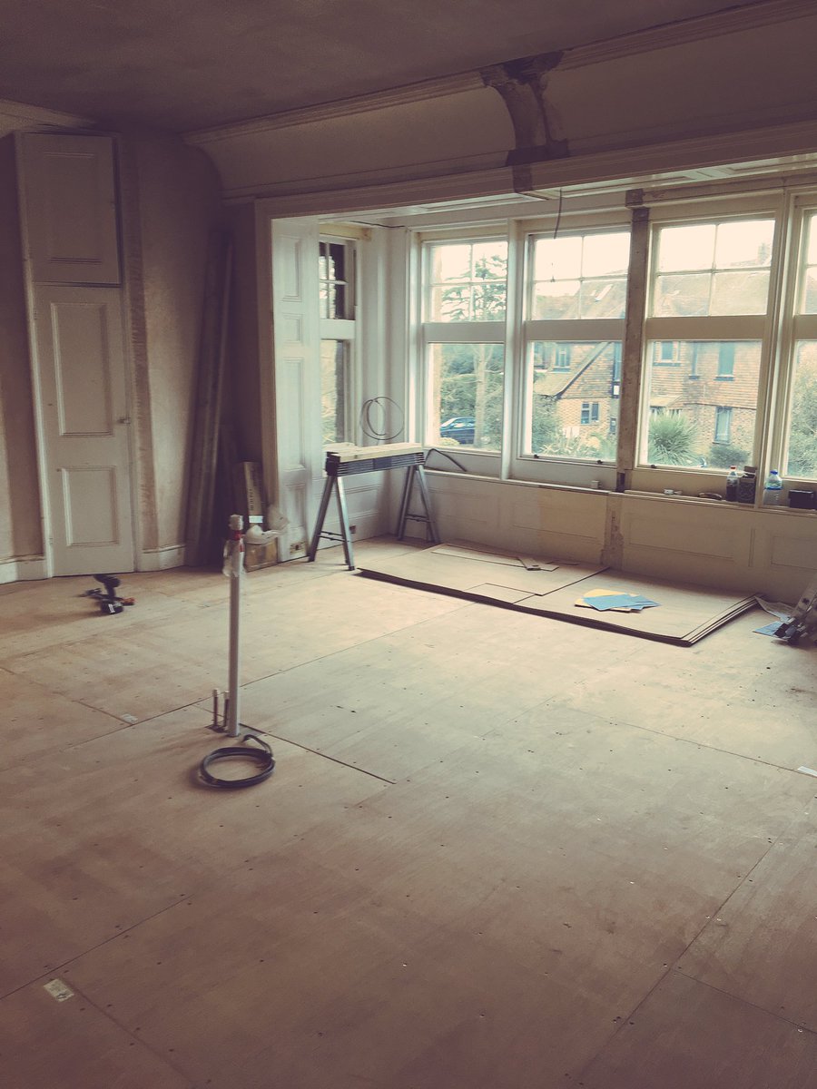 oncabuilding's tweet photo. A new Onca kitchen &amp; floor prepped &amp; ready! #oncabuildingcompany #kitchens #flooring #brighton #hove #builders #refurb https://t.co/soBrq55uMe