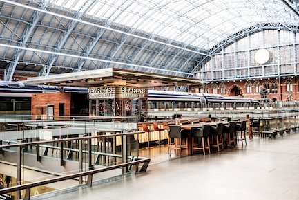 CODEHospitality's tweet image. Our bar of the week is St Pancras Champagne Bar where there's an exclusive offer for members of The CODE app @SearcyStPancras #CODEapp