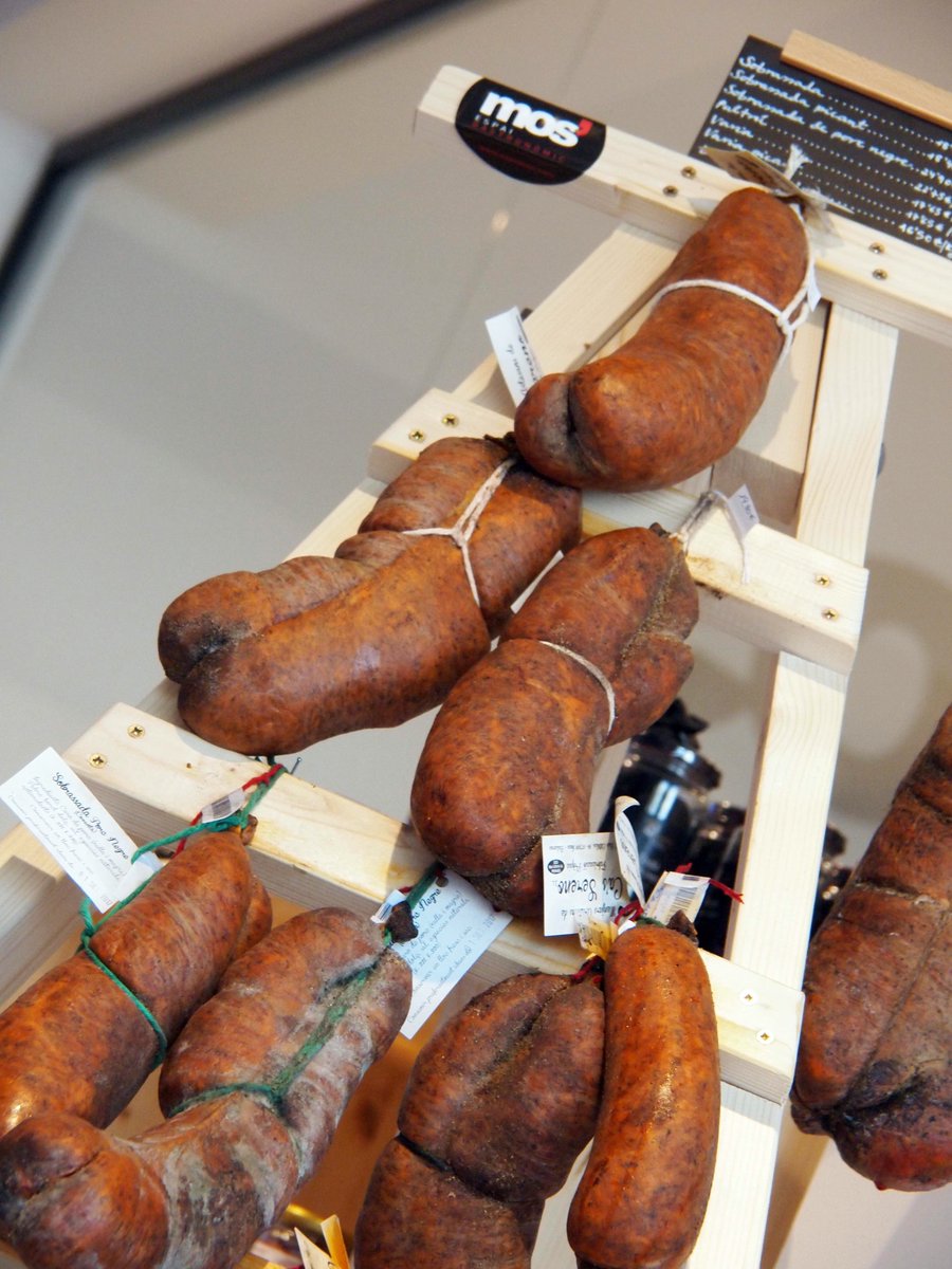 No te autoengañes. Sabes tan bien como nosotros que te vas a guardar la fruta para merendar mañana 😉  (¡o pasado!) #EspaiMos