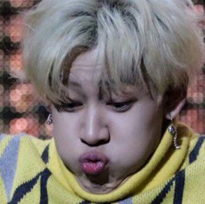 BambamMouth's tweet photo. 😂😂

#뱀뱀 #bambam #GOT7 https://t.co/KNKIOhrlzh