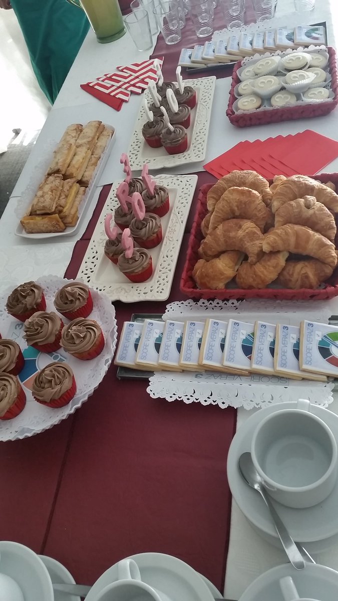 _carocampos's tweet photo. Hoy, Workshop de Score 3. Todo listo para recibir a los invitados! Gracias @asiderico https://t.co/5VwtCSRsxM