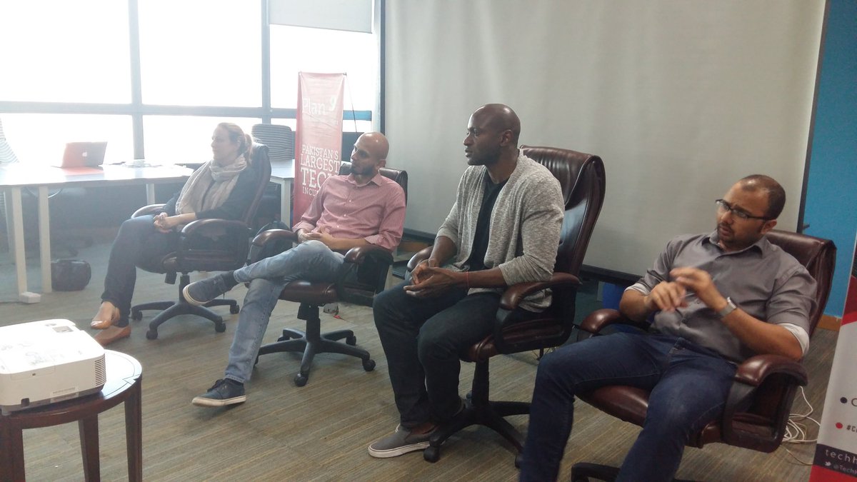 PITBIncubation's tweet photo. #AskMeAnything #kicksoff with Facebook team #FacebookAtPITB https://t.co/A12qE4rXqj