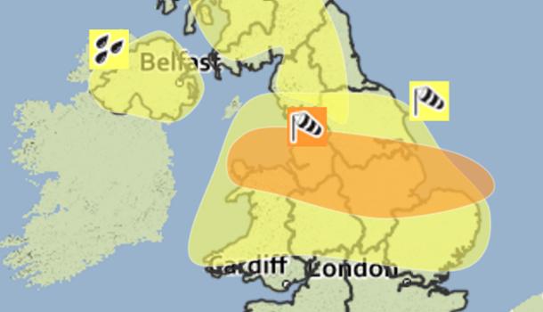 WestLindseyDC's tweet photo. #StormDoris is going to push in from the west today, bringing very strong winds and heavy rain https://t.co/R06aeQ36nf