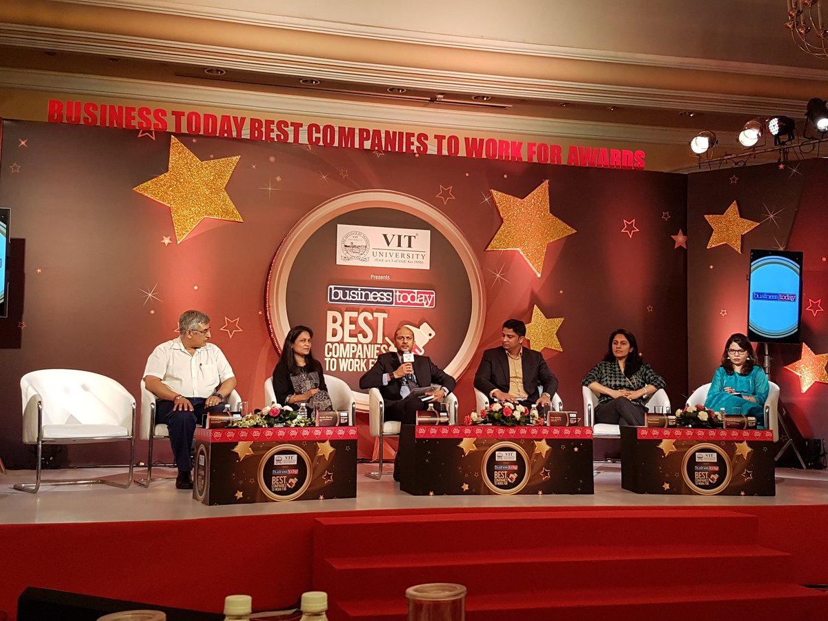 nishant_prk's tweet photo. BT best companies to work for #ril with @DavidSelchen https://t.co/8euJfVf28Q