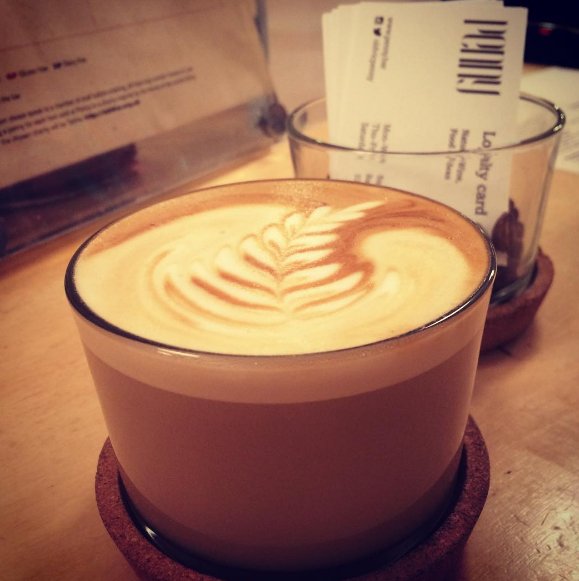 oldvicpenny's tweet photo. We are offering 20% off of food and drink all day when you show this tweet when ordering #HappyHumpDay https://t.co/Qn1kkd6lpQ