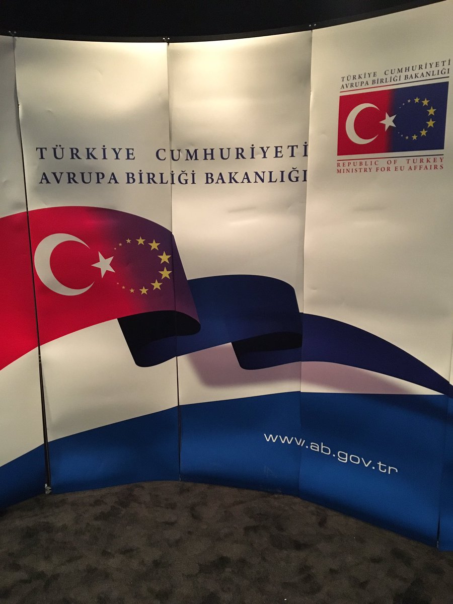 MDmuratdinc's tweet photo. AB bakanlığı tarafından düzenlenen STK ve proje geliştirme eğitimi devam ediyor #antalya #mdproject #mdprojeofisi #güçlüsiviltoplum https://t.co/382IZWAejm