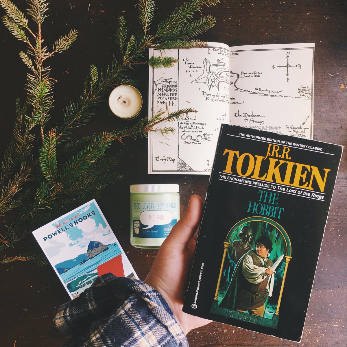 noblenovellas's tweet photo. Thanks to @GiveCatCoffee I'm the proud owner of this glorious copy of The Hobbit πππΌ #febandbackagain https://t.co/A6fcq8FPzr
