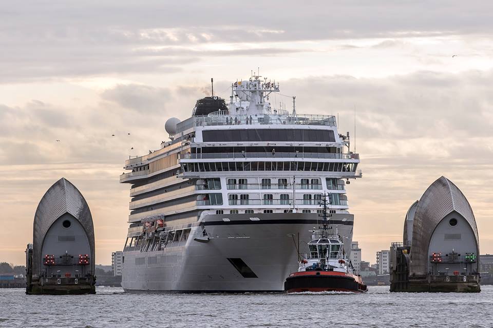 ChartersButinah's tweet photo. Look closer to get the actual size of this huge #ship, Viking Star #Cruise https://t.co/YsNwF5aJKM