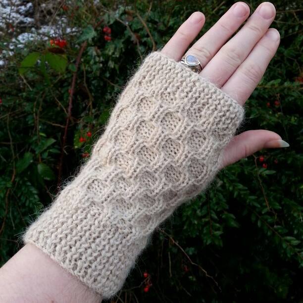 PerthCityCentre's tweet photo. Made in Perth - @evaknits creates unique wearable pieces of art - Read more in our blog https://t.co/S00Np6Bs4P #PerthUK https://t.co/9tKm428SF9